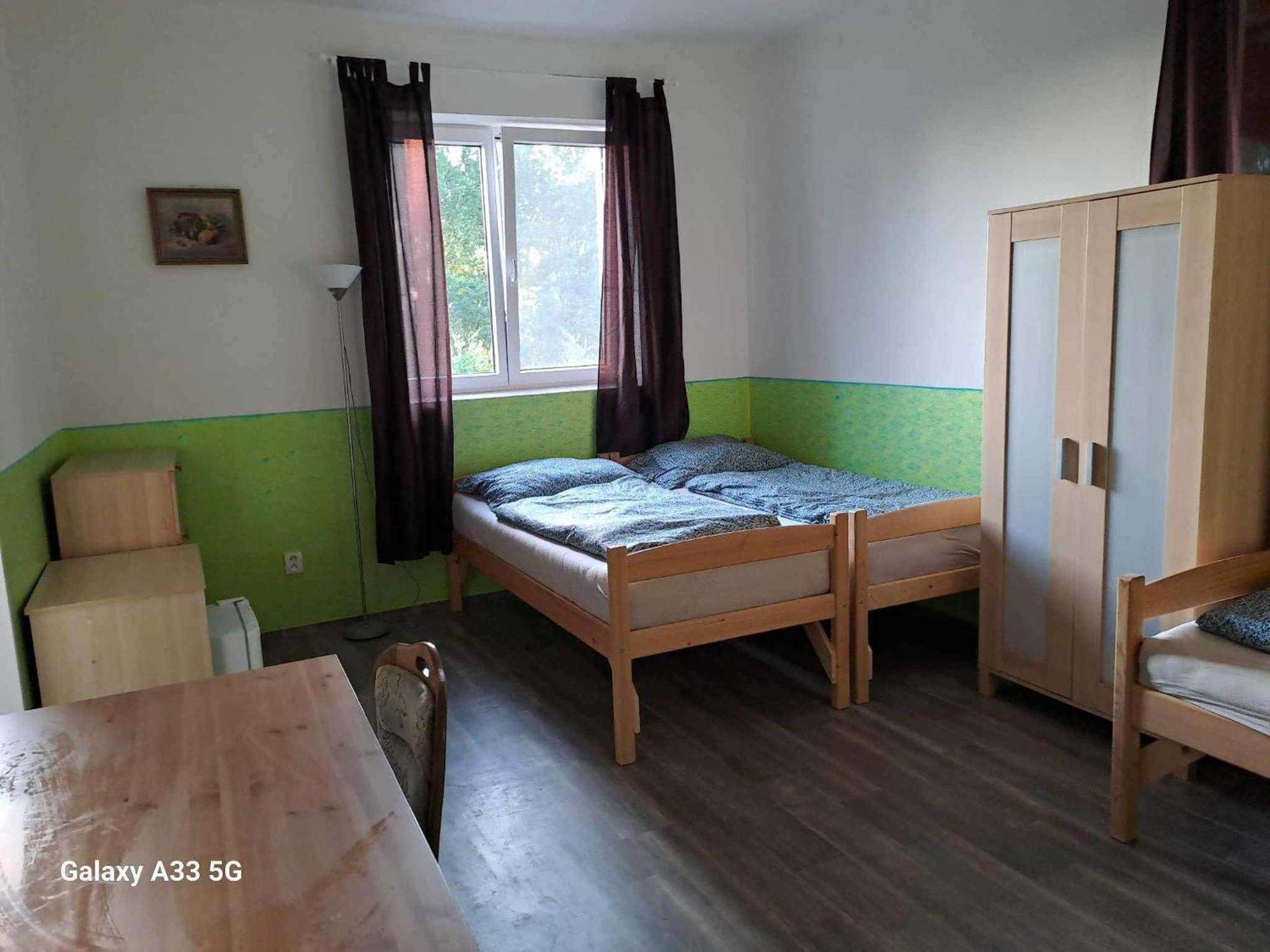 Hotel Penzion U Jezera à Konstantinovy Lázně Extérieur photo